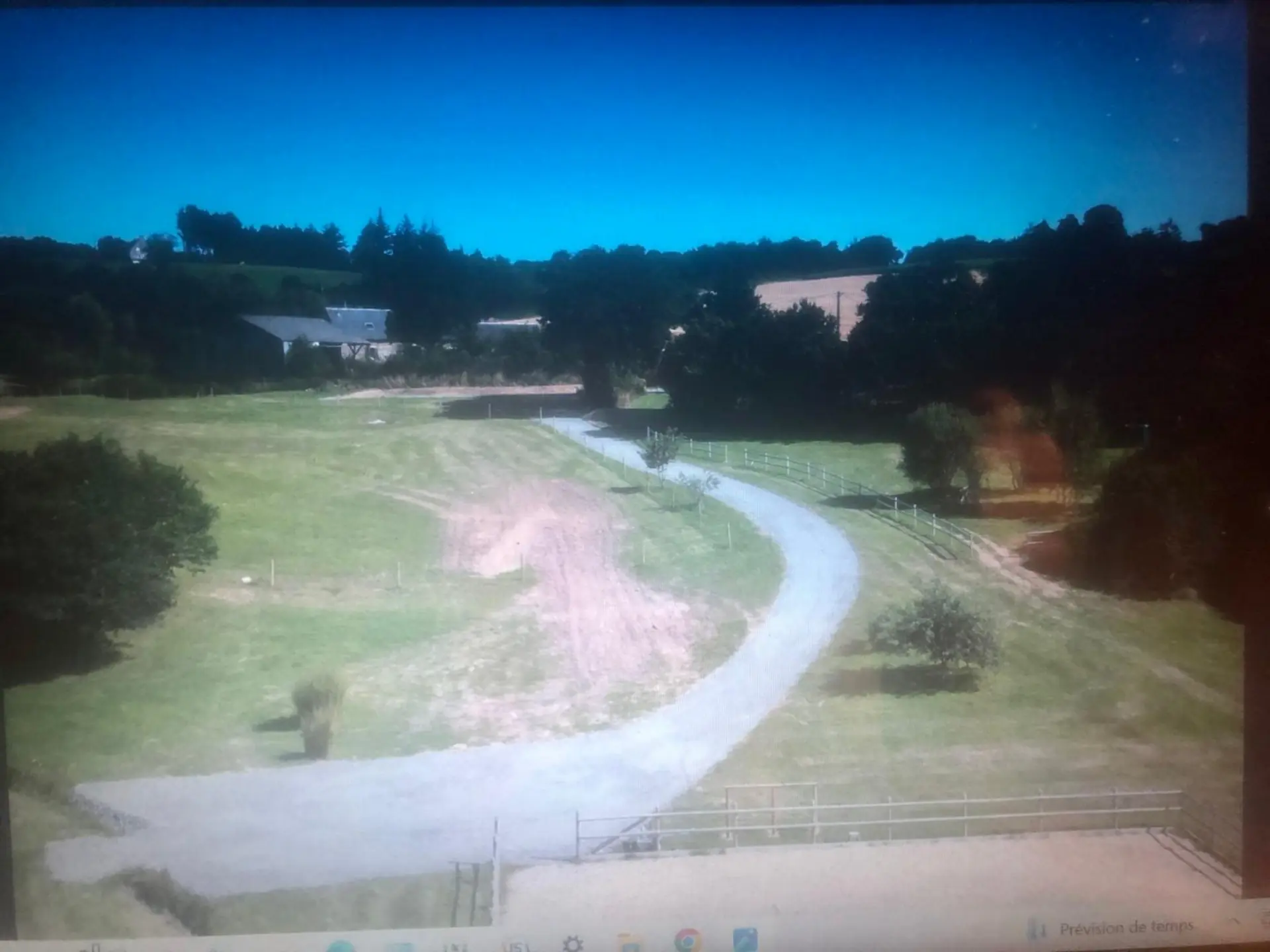 Vacances avec son cheval Bretagne gîte spa pension Dourdu vue aérienne