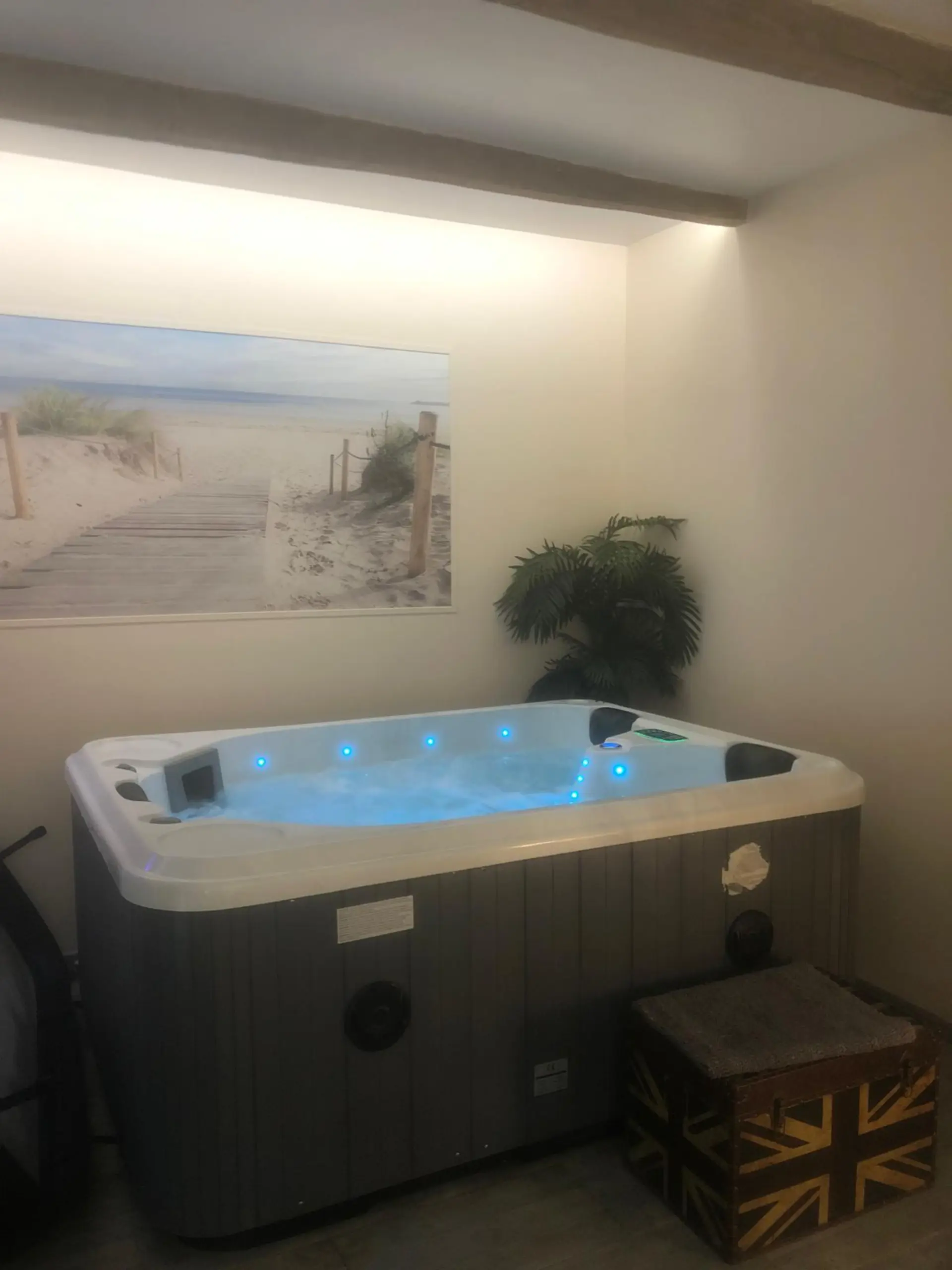 Gîte spa cavalier Bretagne - jacuzzi privatif après randonnée équestre